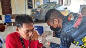 Sebanyak 64,71 Persen Penduduk Sulbar Sudah Terima Vaksinasi