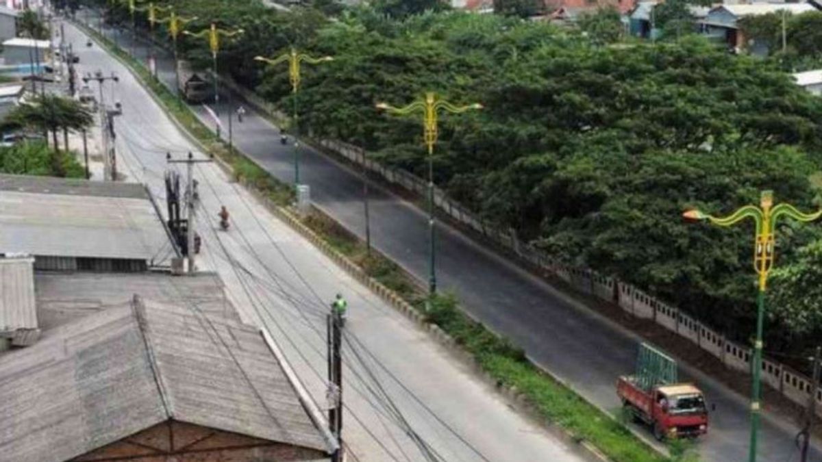 Program Bekasi Terang, Pemkab Pasang 120 Lampu Penerangan Sepanjang 2023 