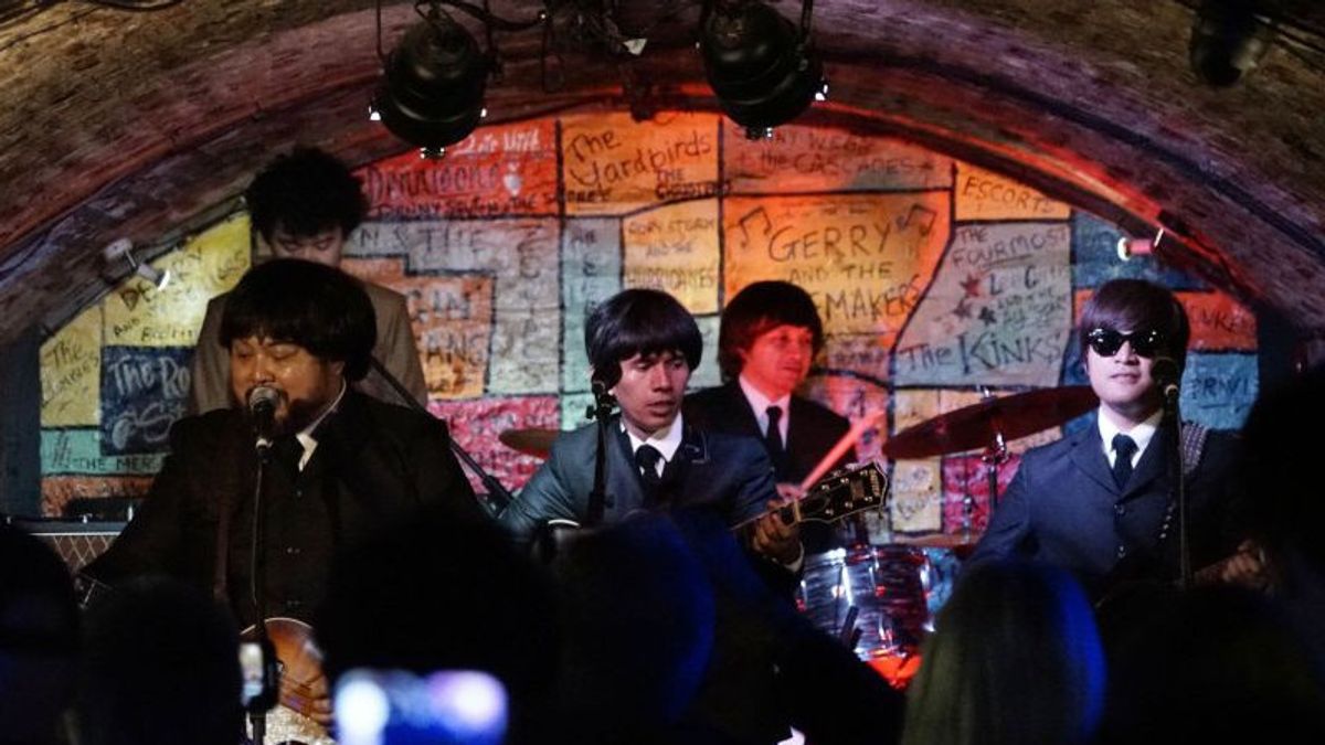 Yellow Submarine,G-Pluck Special Song for Special Fans at Beatleweek Festival