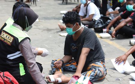 'Alhamdulillah Dapat Makan dari Polisi. Seharian Belum Makan Mas', Ucap Salah Satu Anggota GMBI saat Tiba di Polda Jateng Usai Demo di Polda Jabar