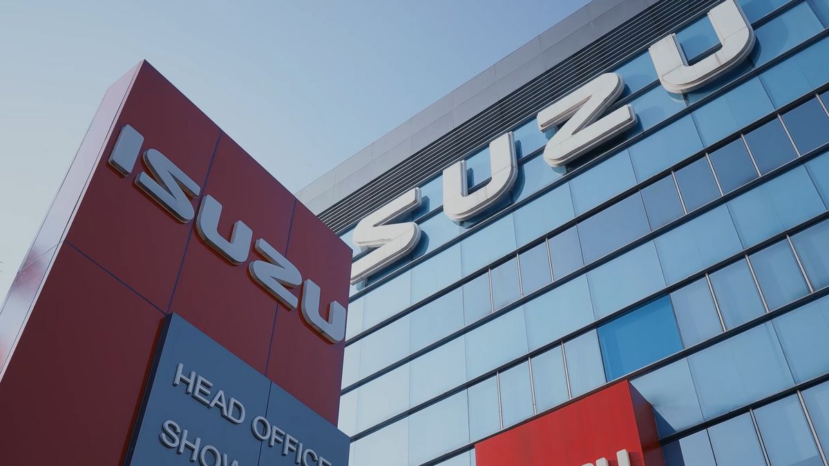 احتفالا بالذكرى السنوية ال 50 في إندونيسيا ، أكد Isuzu التزامها بالابتكار والخدمات