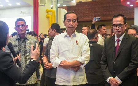 Hadiri Pameran HUB Space di JCC, Jokowi Tilik Stan Kereta Cepat Jakarta-Bandung