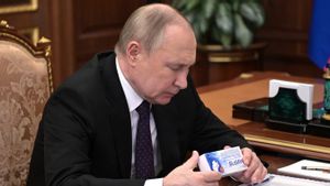 Rusia Tetap Lanjutkan Program Antariksa Independen Meskipun Muncul Skandal Korupsi