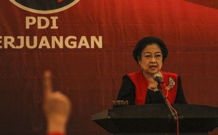 Sapa Ganjar Pranowo dan Pengurus PDIP, Megawati: Yang Tidak Loyal Segera Mundur