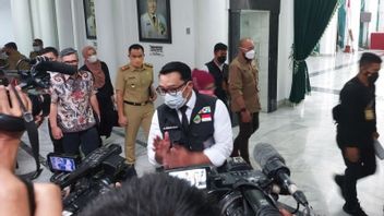 Rapat Kerja Perdana, Ridwan Kamil Bahas 8 Hal dari Anggaran Perubahan APBD, Minyak Goreng hingga PMK