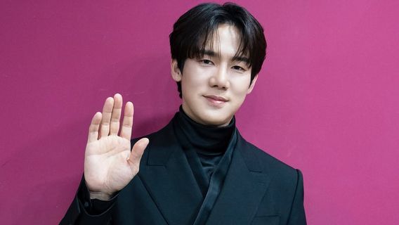 Yoo Yeon Seok Holds First Fan Meeting In Jakarta, April 5