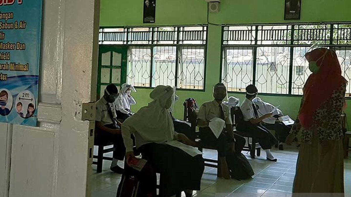 Un Certain Nombre D’écoles à Banyumas Ont Commencé Des Essais D’apprentissage En Face-à-face