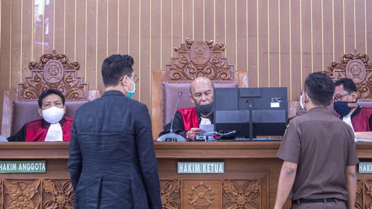 Prosecutors Doubt About Djoko Tjandra's Sick Certificate