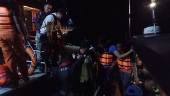 Had Collapsed After Patah Steering In Labuan Bajo, 7 Passengers Of The Pinisi Ship Were Successfully Evacuated