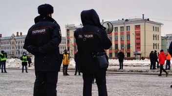 Le mari d’un riche fou russe arrêté pour coups de feu sur les villages de Moscou