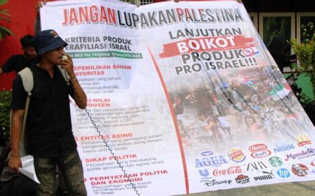 Mahasiswa Kembali Ajak Publik Boikot, Bentangkan Spanduk '5 Kriteria Produk Terafiliasi Israel'