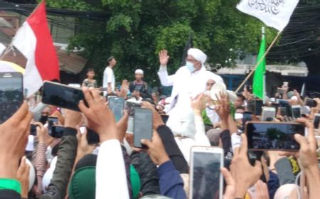 Polemik Kerumunan Rizieq, Gerindra: Demo UU Cipta Kerja Juga Berkerumun