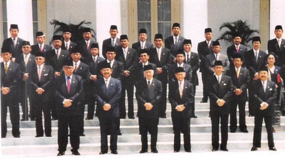 Sejarah Hari Ini, 14 Maret 1998: Kabinet Pembangunan VII yang Hanya Berumur Dua Bulan Diumumkan Presiden Soeharto