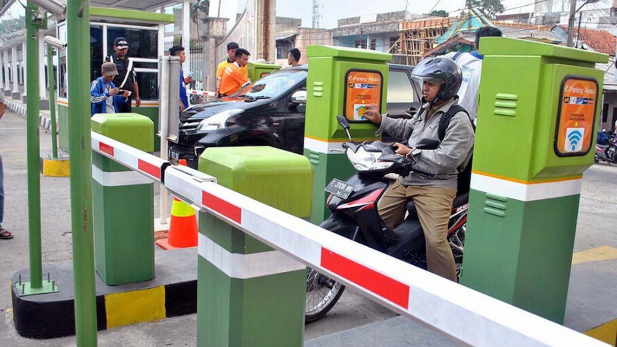 121 Lokasi Parkir Mahal Disediakan Pemprov DKI untuk Mobil Tak Lulus Uji Emisi dan Berlaku Bulan Ini