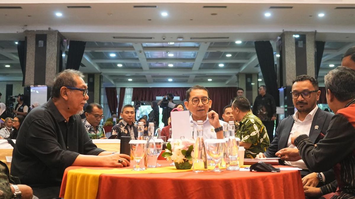 Menbud Fadli Zon Puji Film Jumbo, Bukti Sinema Bisa Perkuat Nilai Kebudayaan