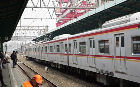 Wesel Stasiun Gambir Selesai Direvitalisasi, Perjalanan Commuter Line Normal Lagi