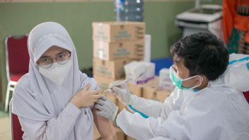 印度尼西亚欢迎COVID-19地方性疫情：不要忘记自己，潜在危险仍然威胁着您
