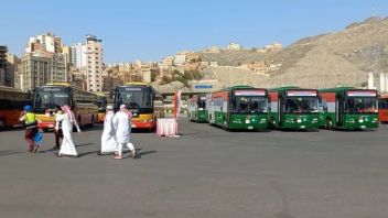 Minister Of Religion Calls Mabit Hajj Without Getting Off The Bus When Passing Muzdalifah Considers Fikh Aspects