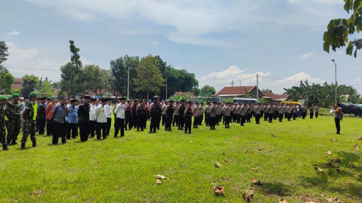En tant que Cawapres et fils de Jokowi, l’arrivée de Gibran à Jember a été sécurisée par des centaines de membres du personnel du programme VVIP