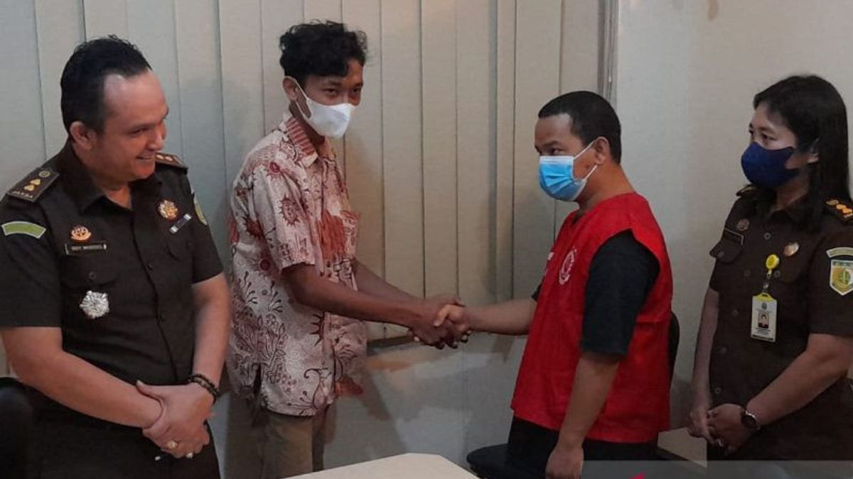 Kejari Banjarmasin Terapkan Keadilan Restoratif ke Ahmad Fahrizal yang Gebuk Sahabatnya Gara-gara Teler Miras