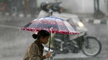 BMKG Predicts Rainfall In A Number Of Jakarta Areas Today