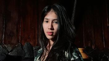 With Distinctive Vocals, Mahardhika Soekarno Has Become A Producer For New Singer Rafika Nurhadi
