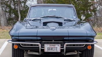 Le Chevrolet Corvette C2 1966 modifié est en vente aux enchères, directement surpris par les passionnés