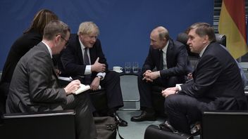 Bicara di Telepon: Presiden Putin Keluhkan Ekspansi Militer NATO di Ukraina, PM Johnson Peringatkan Konsekuensi