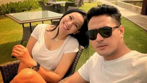 Kalina Oktarani Tak Hadiri Pernikahan Deddy Corbuzier, Pilih Bermesraan dengan Pacar di Toko Karpet