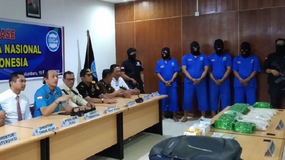 10 Kg Of Sabu Courier Police And Tens Of Thousands Of Ecstasy Sentenced To Death