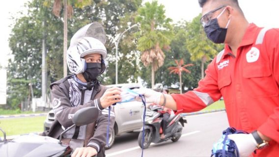 PT Timah Berikan 2.500 Masker ke Warga Pangkalpinang