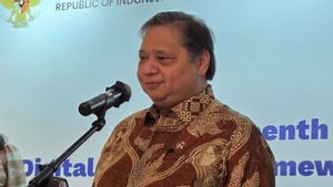 Airlangga soal Utang Whoosh Ditanggung Pemerintah: Kita akan Bicarakan dengan Danantara