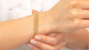 The Chain Gold Bracelet Model Is Again Trend And Tips For Choosing It