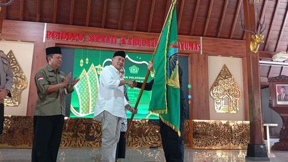 Bupati Banyumas Ingatkan Pendamping Haji untuk Fokus Jaga Lansia Selama Ibadah di Tanah Suci
