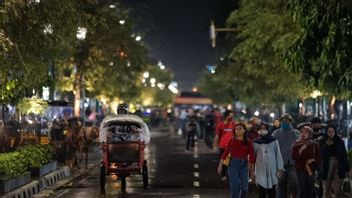 Malioboro Jogja Masuk <i>List</i> Rehat <i>Weekend</i> Ini? Simak Aturan Pembatasan Durasi Kunjungan 2 Jam