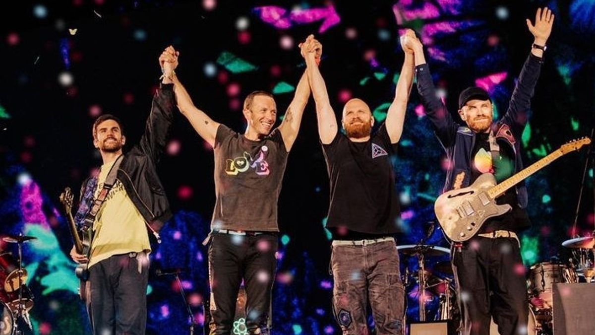 Coldplay 带来 25 个容器,以满足雅加达的音乐会需求