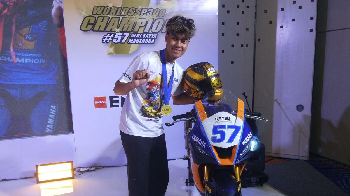 Tunggangi Yamaha YZF-R3, Aldi Satya Mahendra Juara Dunia Pertama dari Indonesia di World Supersport 300 