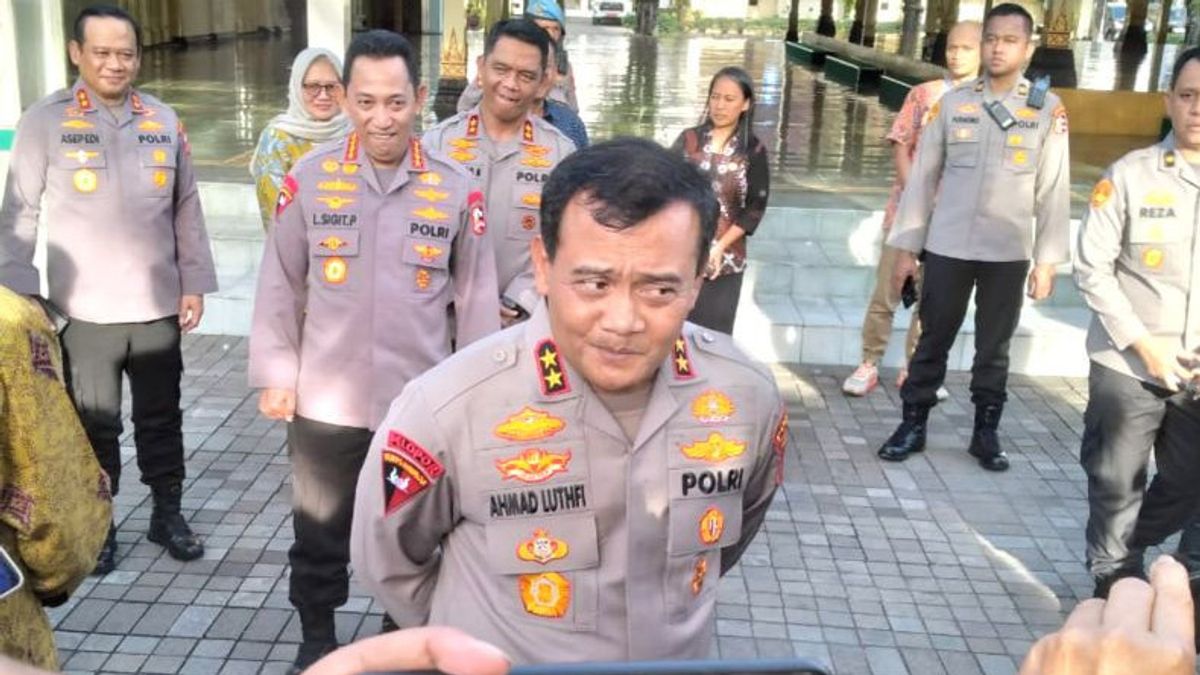 Kapolda Jateng Sanksi 5 Polisi termasuk 2 Kompol yang Kena OTT Suap Penerimaan Bintara
