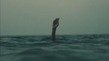 غرقت سفينة لاجئين من الروهينغا في ماليزيا، وقتل 7 أشخاص