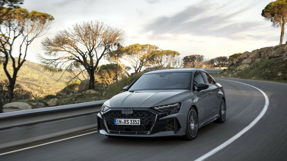 Audi Segarkan Model RS3 2025 untuk Pasar Eropa, Apa Bedanya?