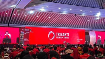 PDIP Babak Belur di Pilkada 2024, Megawati: Kalian Lemah!