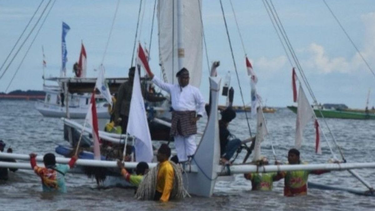 Perahu Sandeq Sulbar Tiba di IKN, Dukung Jokowi Percepat Bangun Ibu Kota Negara Baru