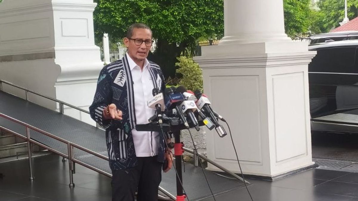 Sandiaga Minta Wisatawan Antisipasi Cuaca Ekstrem Saat Liburan