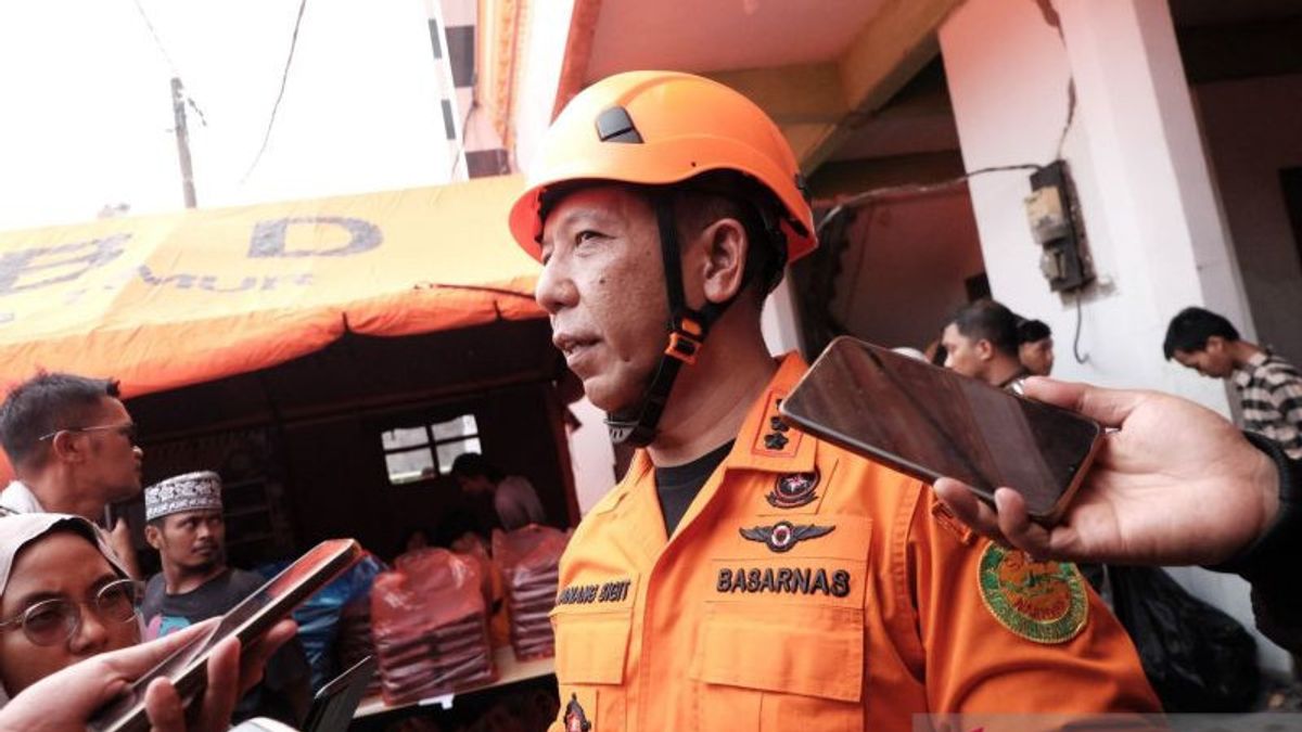 Basarnas Estimates 38 Santri Al Khoziny Sidoarjo Still Trapped In Ruins