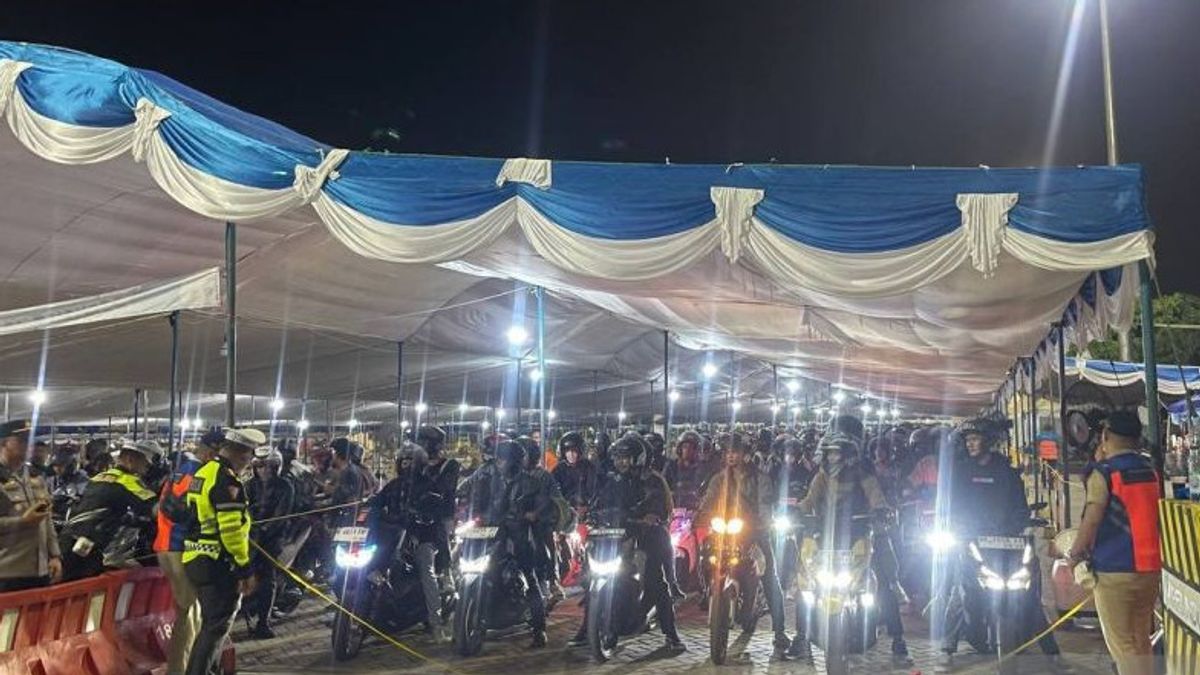Hampir 10 Ribu Pemudik Motor Menyeberang dari Pelabuhan Ciwandan Cilegon