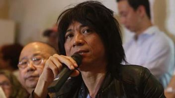 The Actions Of Abdee Negara, Slank Guitarist Who Is Now An Independent Commissioner At Telkom