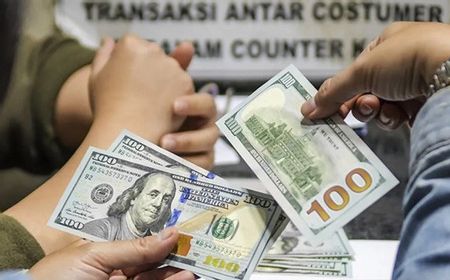 Rupiah Terus Digencet Dolar AS; Ancaman PHK dan Peningkatan Kemiskinan Bukan Fatamorgana