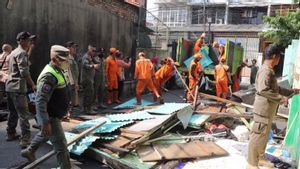 Seen Slums And Causes Of Floods, 20 Illegal Buildings In Petojo, Central Jakarta Ordered By Joint Officers
