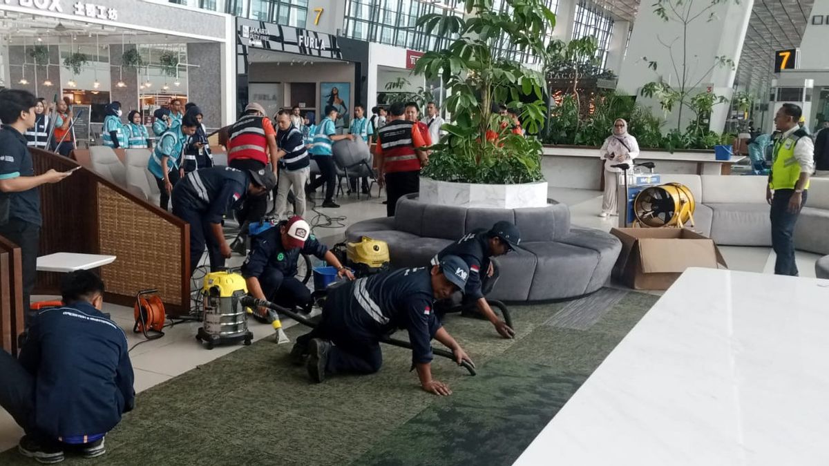 Soetta Airport Hit by Bad Weather, Roof Collapsed, This is the Handling that was Done