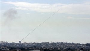 Jatuhkan Roket dari Gaza, Israel Lakukan Serangan Udara Terhadap Kamp-kamp Hamas dan Lokasi Pembuatan Senjata
